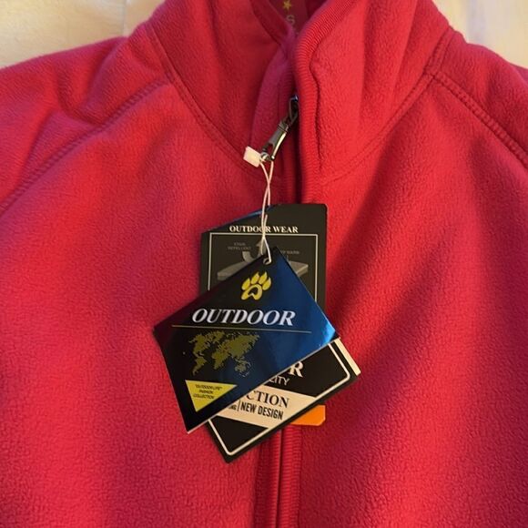 NWT Outdoor Collection Woman’s Fleece Zip Up Jacket in Hot Pink. Size Small. - Picture 8 of 10
